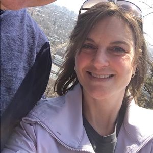 Meet your Posher, Jean